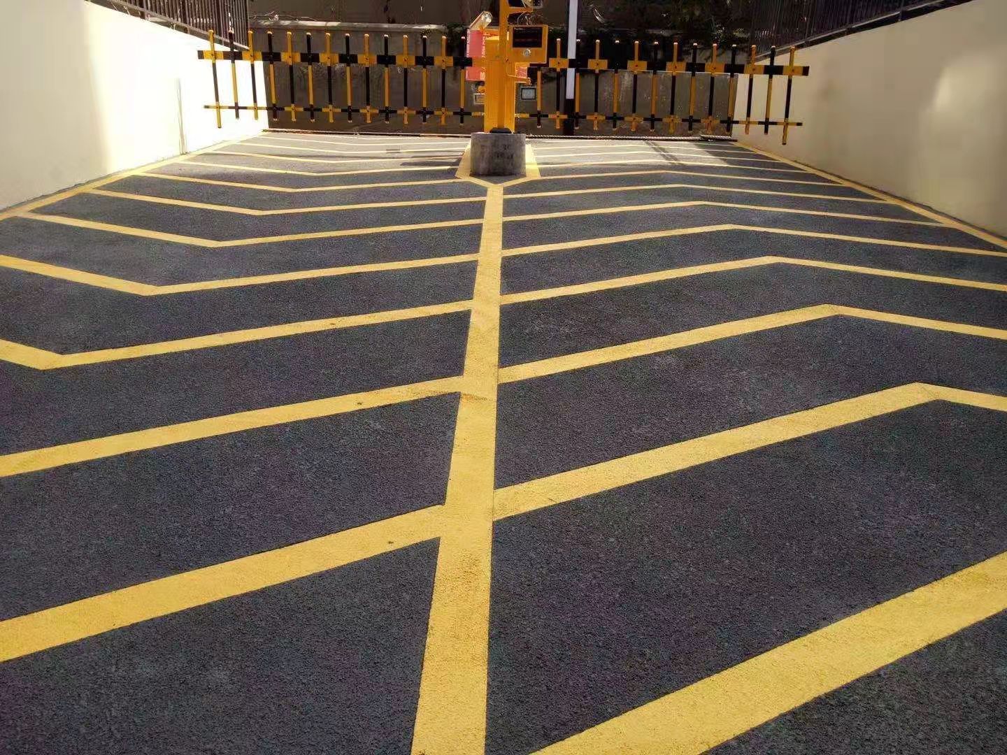 防滑坡道-地下車庫(kù)出入口