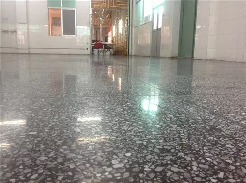 地坪漆的特點？怎樣了解呢！