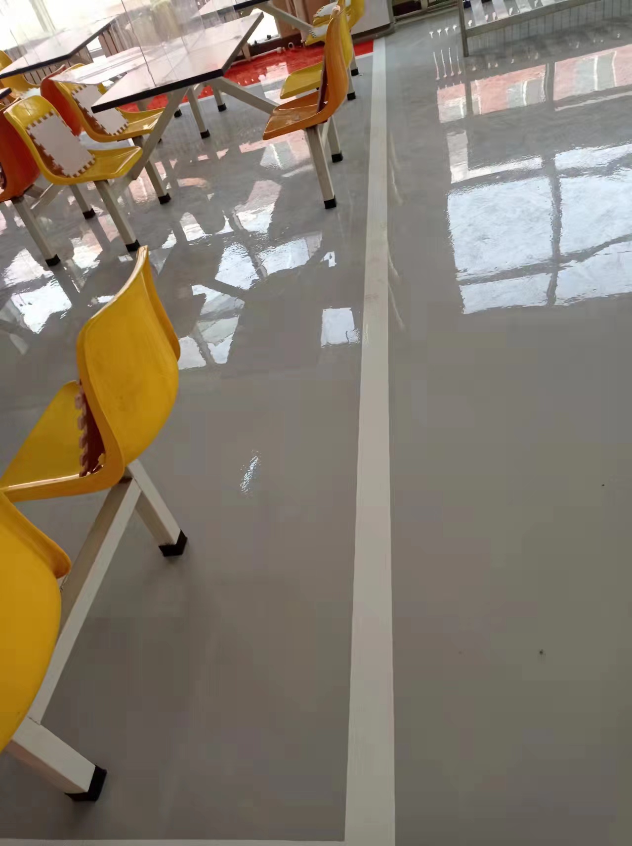 83中學(xué)食堂  環(huán)氧地坪